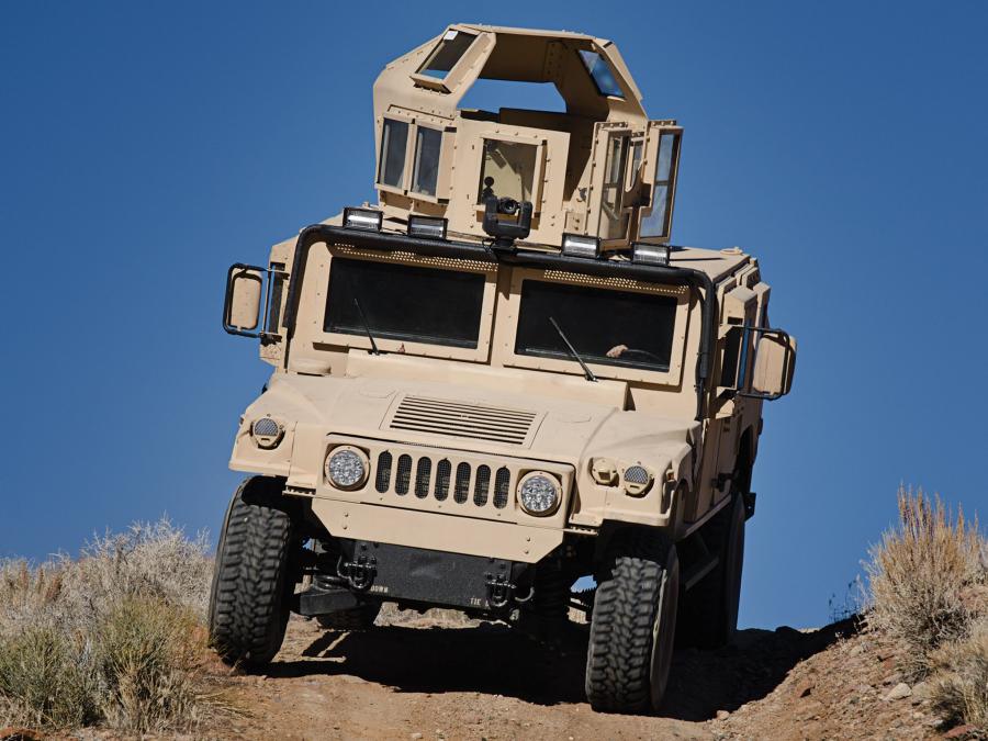  BAE HMMWV Integrated SMART V (M1151) 2011 года  (фото 2 из 8)